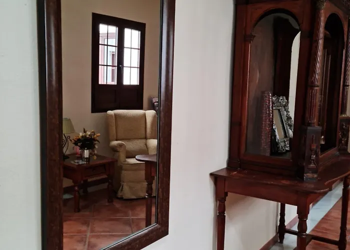 普拉特罗斯酒店