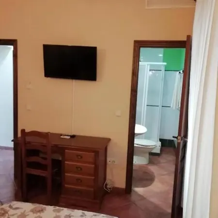 Отель Plateros *